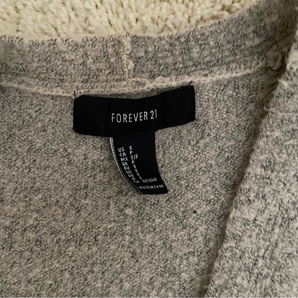 (4) Cardigan Bundle - Picture 2 of 12